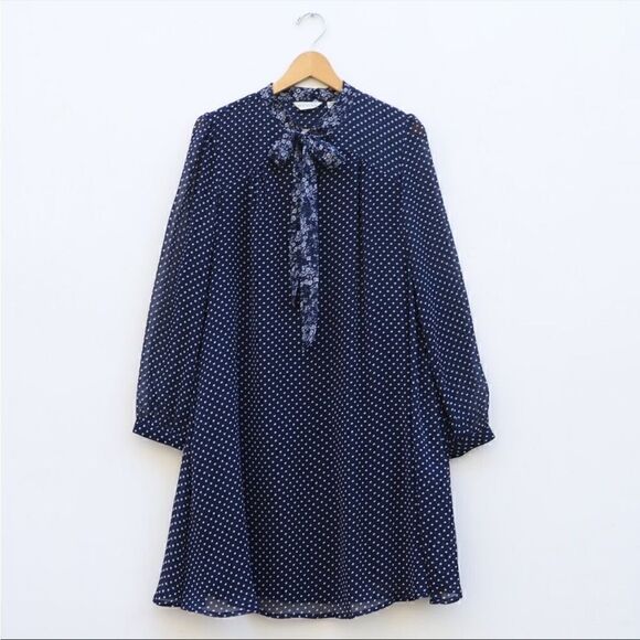 11.1.Tylho blue Isla polka dot tie neck shift dress - Picture 2 of 10